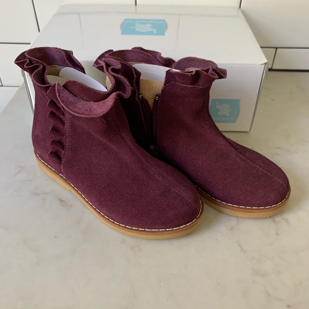 Brand new! Elephantito Kids’ suede booties | Sz 11